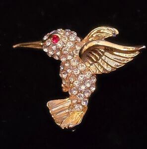 Gold Hummingbird Brooch